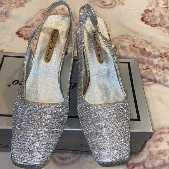 green emerald velvet dress Exclusive Formal Dress Shoe Silver 6882 7.5 main image 0